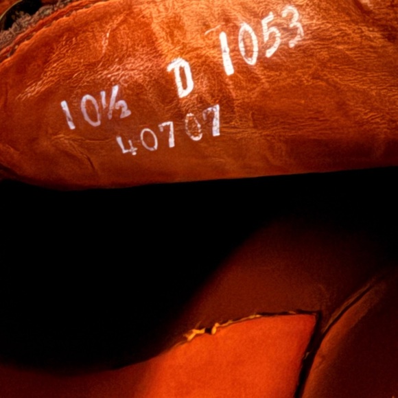 Allen Edmonds Dark Brown Leather Oxfords - Picture 3 of 7